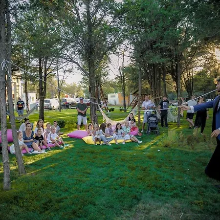 Novum By The Sea 아파트호텔 올림프