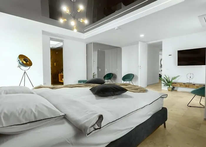 Novum By The Sea 4* Olimp