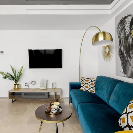 Aparthotel Novum By The Sea 4*