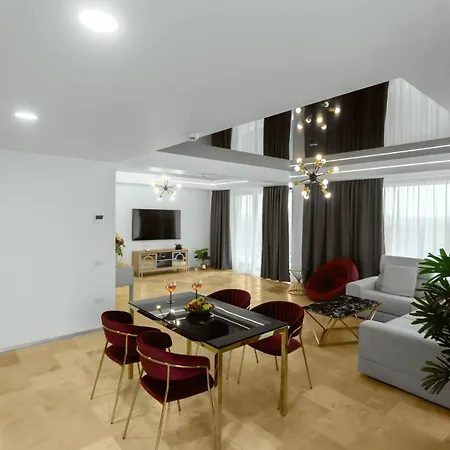 Hotel apartamentowy Novum By The Sea 4*